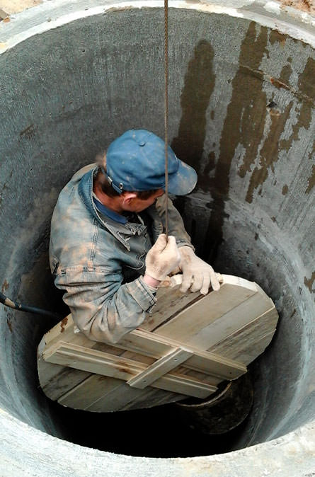 Как мы выполняем чистку колодца в Жуковском районе